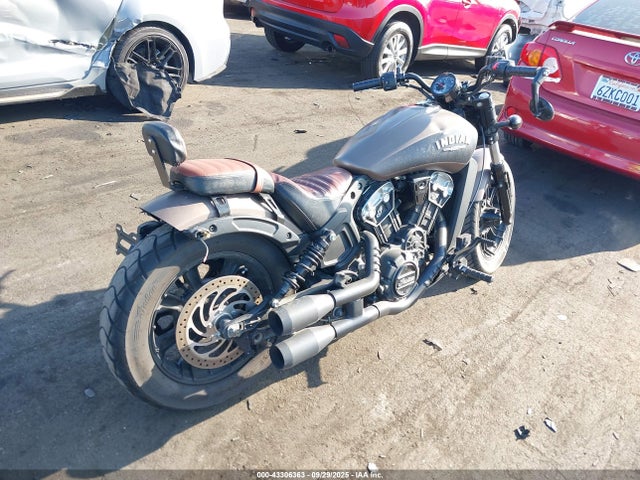 56KMTB001J3129136 INDIAN MOTORCYCLE CO. 2018