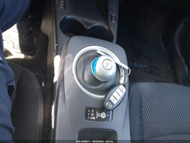 1N4AZ0CPXEC333305 Nissan 2014