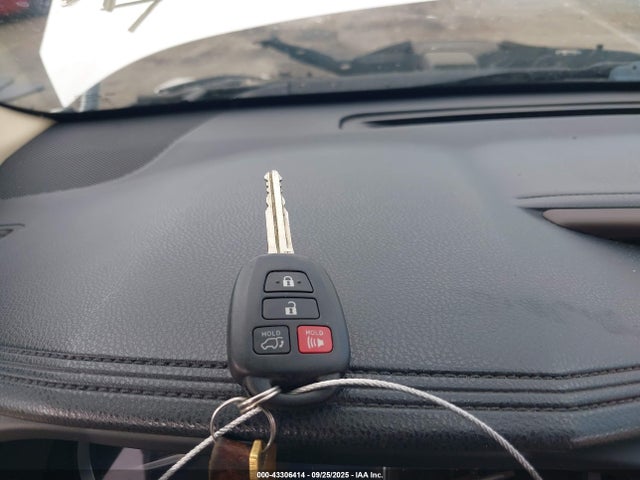 Toyota 2gr-fe 2014 5TDBKRFH7ES020187 Image 11