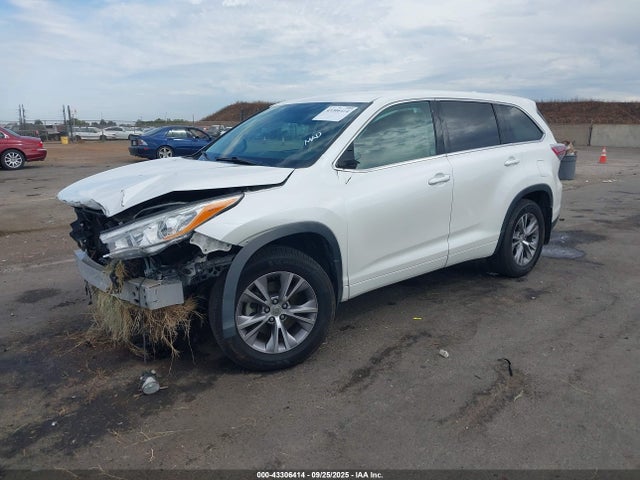 Toyota 2gr-fe 2014 5TDBKRFH7ES020187 Image 2