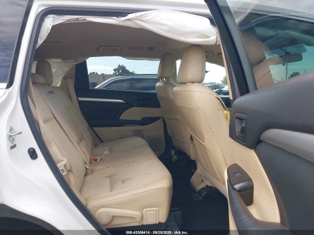 Toyota 2gr-fe 2014 5TDBKRFH7ES020187 Image 8