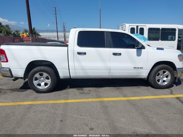 RAM 1500 2023 1C6RREFG4PN670346 Image 13