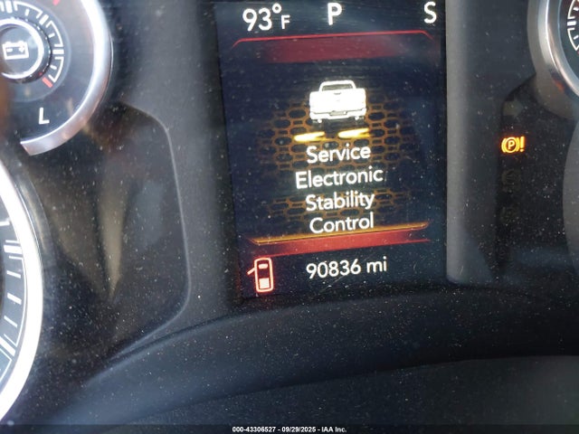 RAM 1500 2023 1C6RREFG4PN670346 Image 15