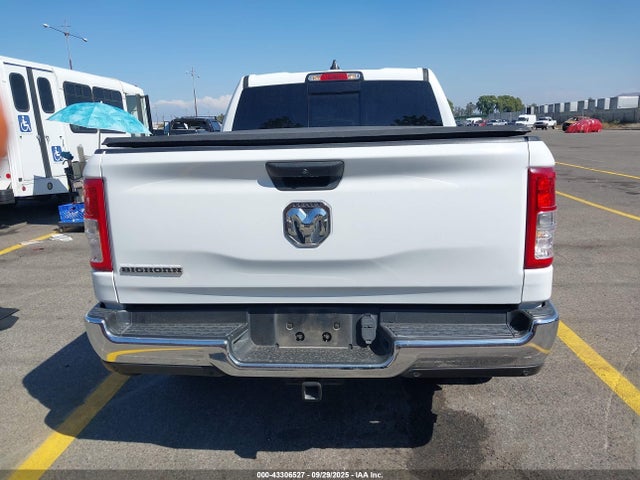 RAM 1500 2023 1C6RREFG4PN670346 Image 16