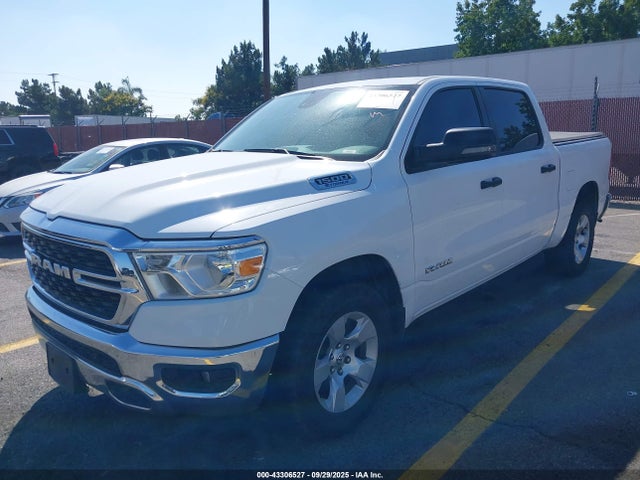 RAM 1500 2023 1C6RREFG4PN670346 Image 2