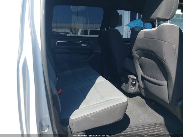 RAM 1500 2023 1C6RREFG4PN670346 Image 8