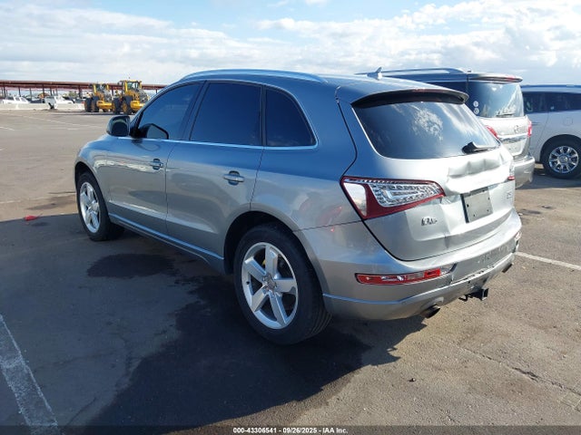 2010 AUDI Q5 WA1LKAFP2AA089870 Photo 2