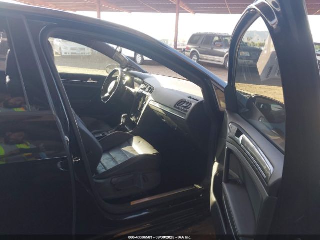 2018 VOLKSWAGEN GOLF R WVWWF7AU4JW197949 Photo 4