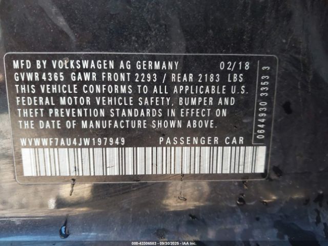 2018 VOLKSWAGEN GOLF R WVWWF7AU4JW197949 Photo 8