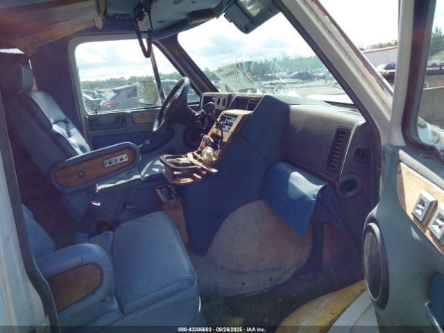 1992 GMC RALLY WAGON / VAN 1GDEG25K1N7502078 Photo 4