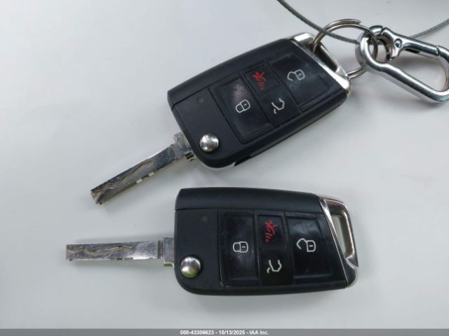 2019 VOLKSWAGEN TIGUAN 3VV3B7AX6KM144231 Photo 10