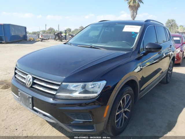 2019 VOLKSWAGEN TIGUAN 3VV3B7AX6KM144231 Photo 1