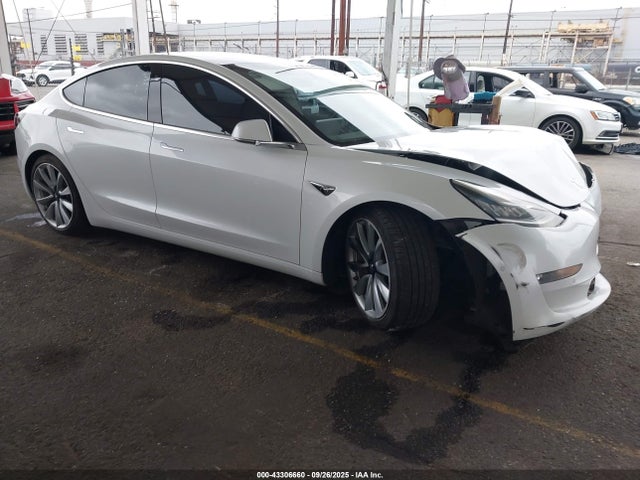 2019 TESLA MODEL 3 5YJ3E1EA9KF190553 Photo 0