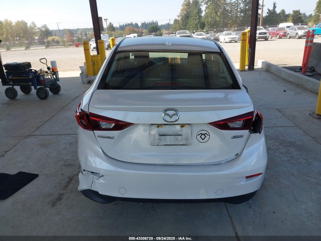 JM1BM1V74E1113315 Mazda pe