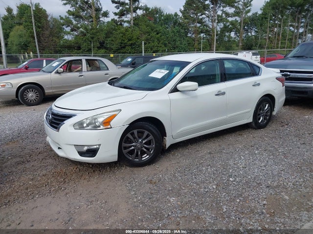 1N4AL3AP2FN903454 Nissan 2015