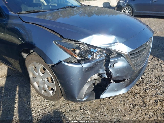 3MZBM1J74GM295171 Mazda pe
