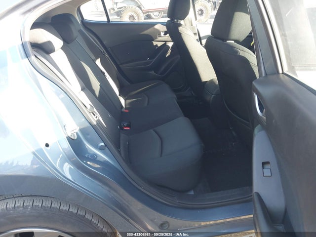 3MZBM1J74GM295171 Mazda pe