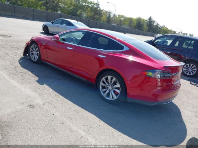 2014 TESLA MODEL S 5YJSA1H17EFP51839 Photo 2