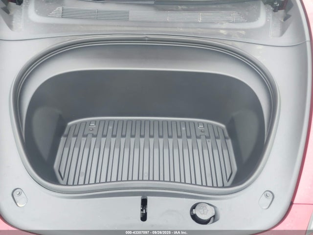 2024 TESLA MODEL 3 5YJ3E1ET1RF882060 Photo 9