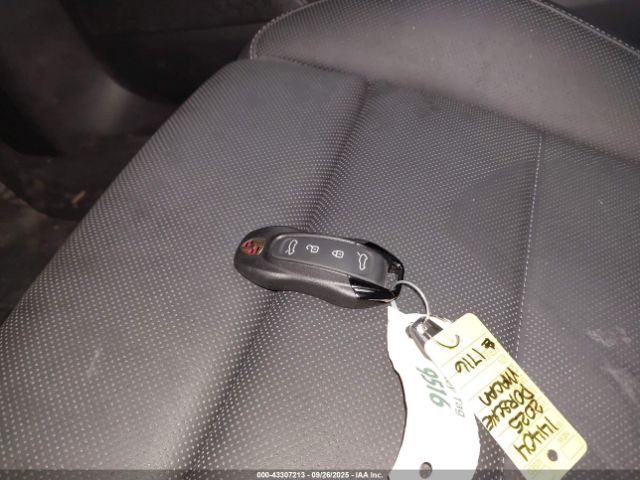 2025 PORSCHE MACAN ELECTRIC WP1AA2XA1SL001716 Photo 10