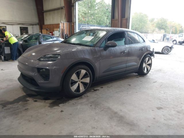 2025 PORSCHE MACAN ELECTRIC WP1AA2XA1SL001716 Photo 1