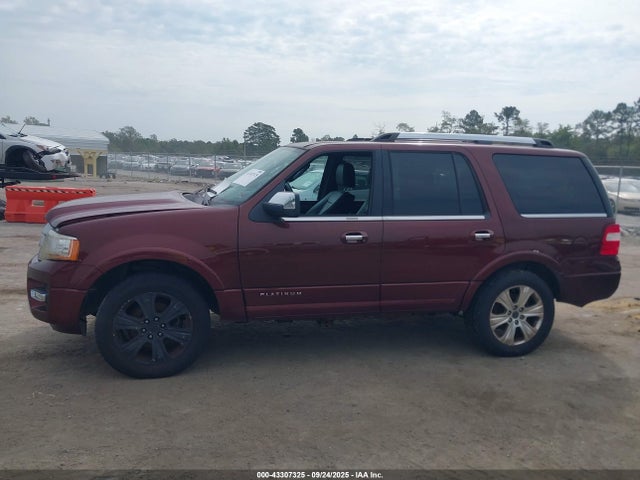 Ford Expedition 2015 1FMJU1MT4FEF19546 Image 14