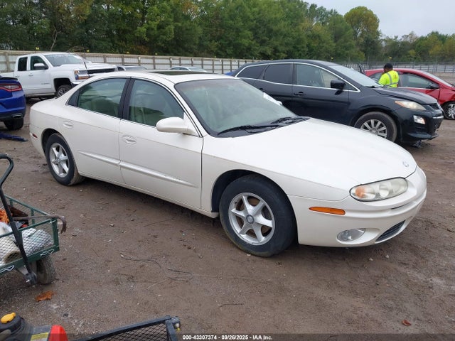 2002 Oldsmobile Aurora 3.5 მანქანა იყიდება აუქციონზე, vin: 1G3GR64H524128107, აუქციონის ნომერი: 43307374