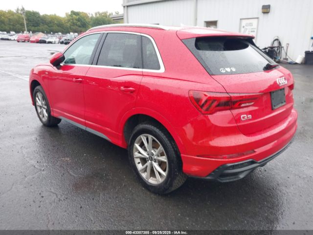 2022 AUDI Q3 WA1DECF35N1120295 Photo 2