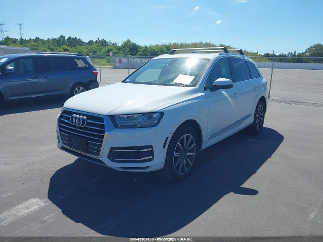 2017 AUDI Q7 WA1LAAF72HD020494 Photo 1