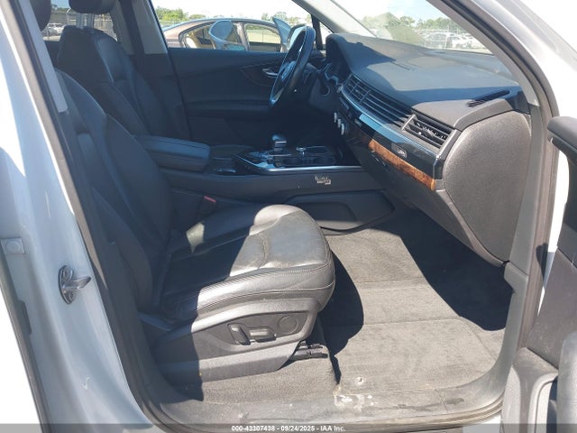 2017 AUDI Q7 WA1LAAF72HD020494 Photo 4