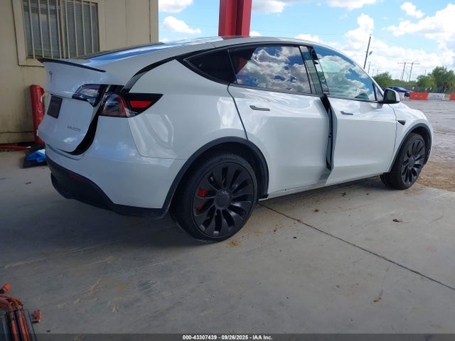 2022 TESLA MODEL Y 7SAYGDEF1NF312195 Photo 3