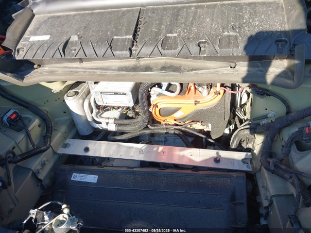 2023 TESLA MODEL Y 7SAYGDEE1PA161365 Photo 9