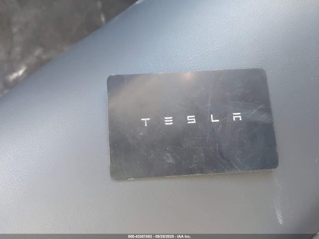 2023 TESLA MODEL Y 7SAYGDEE1PA161365 Photo 10