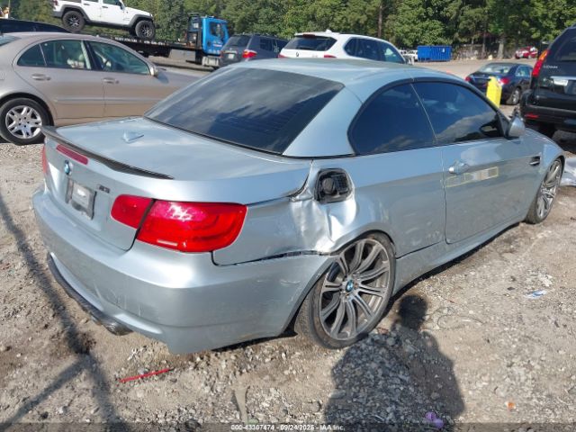 2011 BMW M3 WBSDX9C55BE399088 Photo 3