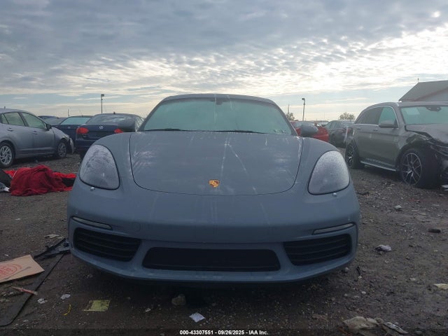 Porsche 718 Cayman 2024 WP0AA2A81RK256232 Image 12