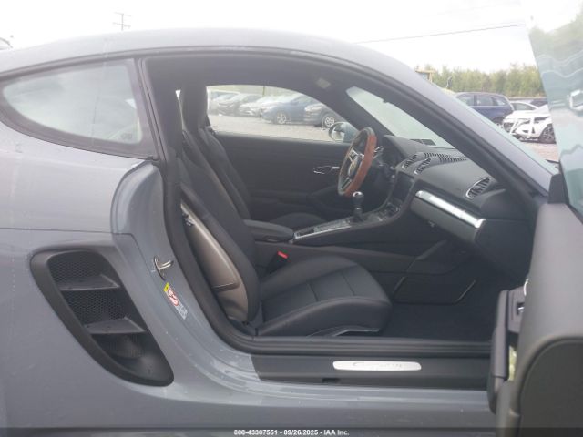 2024 PORSCHE 718 CAYMAN WP0AA2A81RK256232 Photo 4