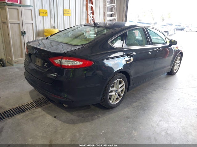 43307554 :رقم المزاد ، 3FA6P0HD9FR153908 vin ، 2015 Ford Fusion Se مزاد بيع
