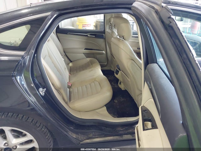 43307554 :رقم المزاد ، 3FA6P0HD9FR153908 vin ، 2015 Ford Fusion Se مزاد بيع