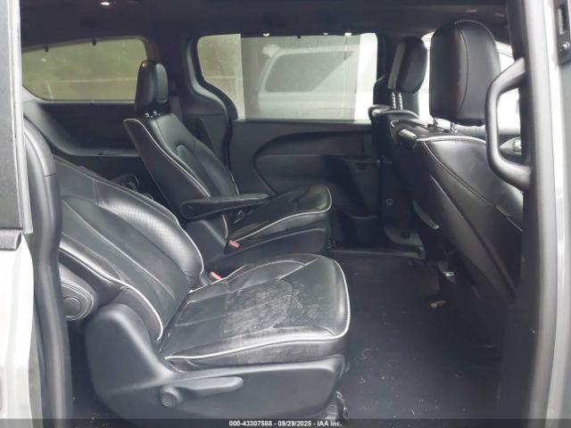 2021 CHRYSLER PACIFICA HYBRID 2C4RC1S74MR517814 Photo 7