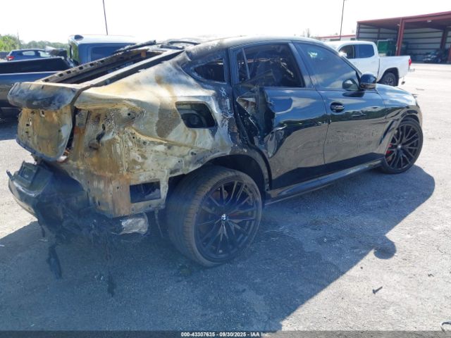 2021 BMW X6 5UXCY8C09M9F44368 Photo 3