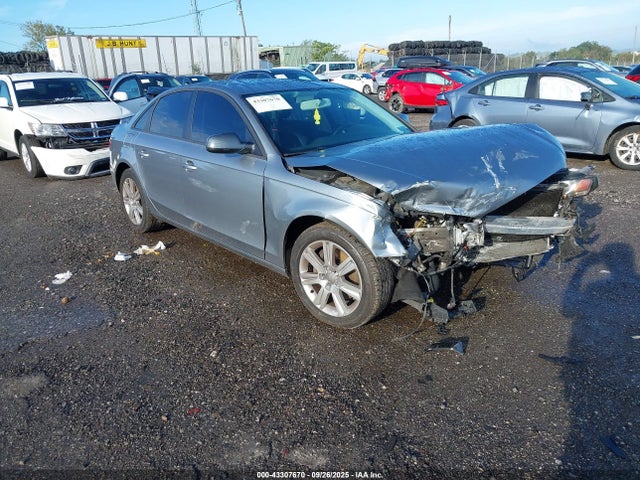 2011 AUDI A4 WAUBFAFL8BA056745 Photo 0