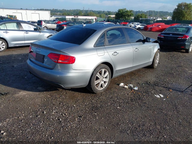 2011 AUDI A4 WAUBFAFL8BA056745 Photo 3