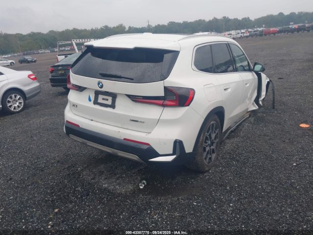 2024 BMW X1 WBX73EF02R5005262 Photo 3