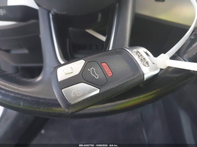 2017 AUDI A4 WAUGNAF42HN061054 Photo 10