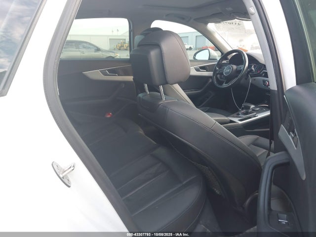 2017 AUDI A4 WAUGNAF42HN061054 Photo 7