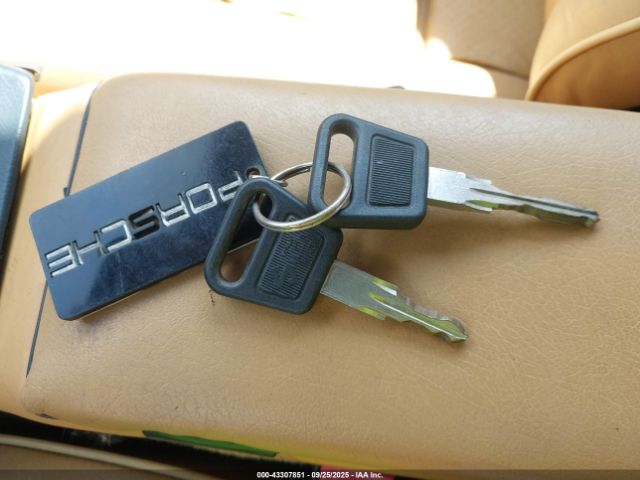 1985 PORSCHE 928 WP0JB092XFS860245 Photo 10