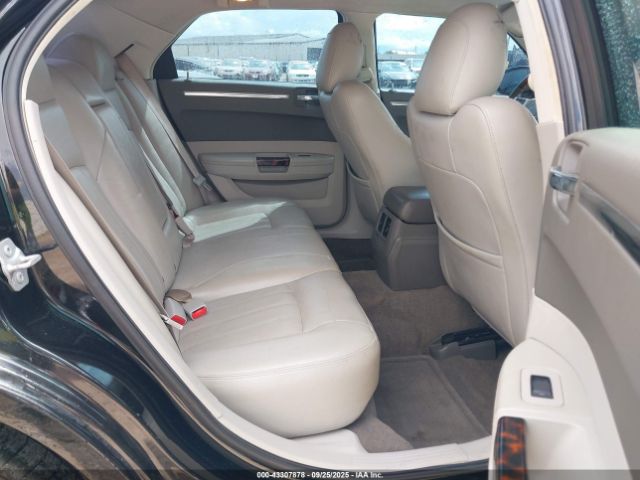 2009 CHRYSLER 300C 2C3KA63T19H565109 Photo 7