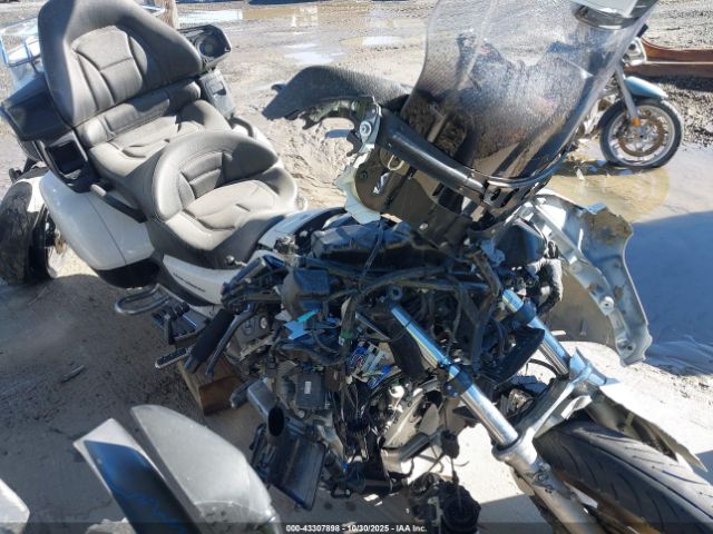 2012 HONDA GL1800 JH2SC68L2CK000583