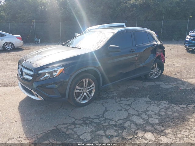 WDCTG4EB1FJ131770 Mercedes-Benz GLA-Class