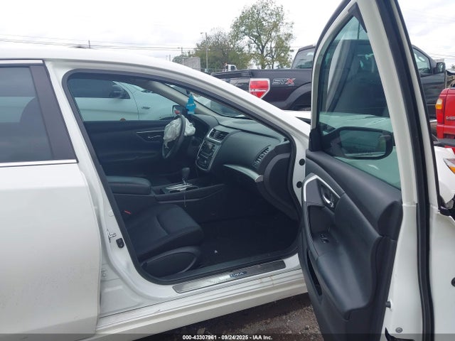 1N4AL3AP9HC126964 Nissan 2017